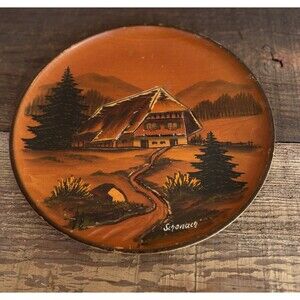 Vintage 70s Schwarzwalder German Black Forest Painted Wooden Plate 10.5”
